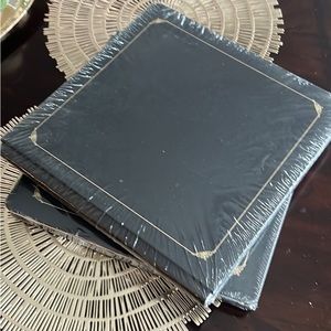 Set of 2 Expandable Creative Memories Black 12x12 Scrapbooks 15 white Pages each